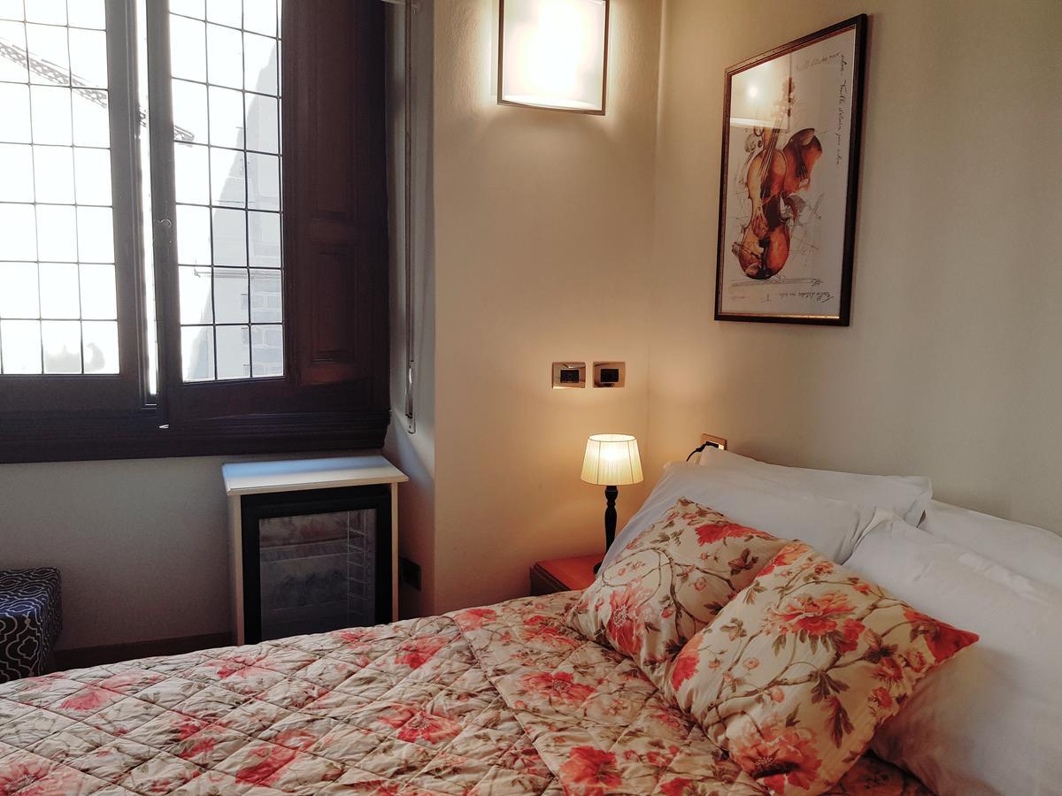 Lady Luna B&B Florencja Zewnętrze zdjęcie